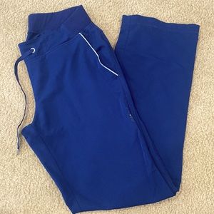 Healing hands 360 scrub pants